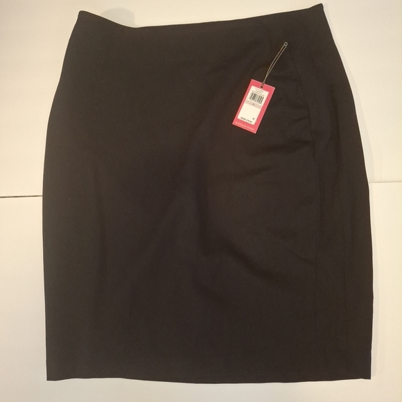 Vince Camuto Dresses & Skirts - Vince Camuto Elegant Black Midi Skirt NWT
